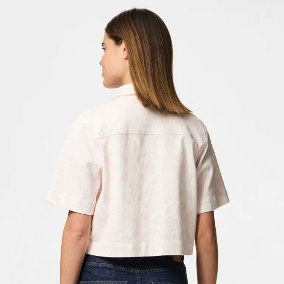 PIECES - DENIM SKJORTE - SALUME 17156432 - EGRET FLOWER