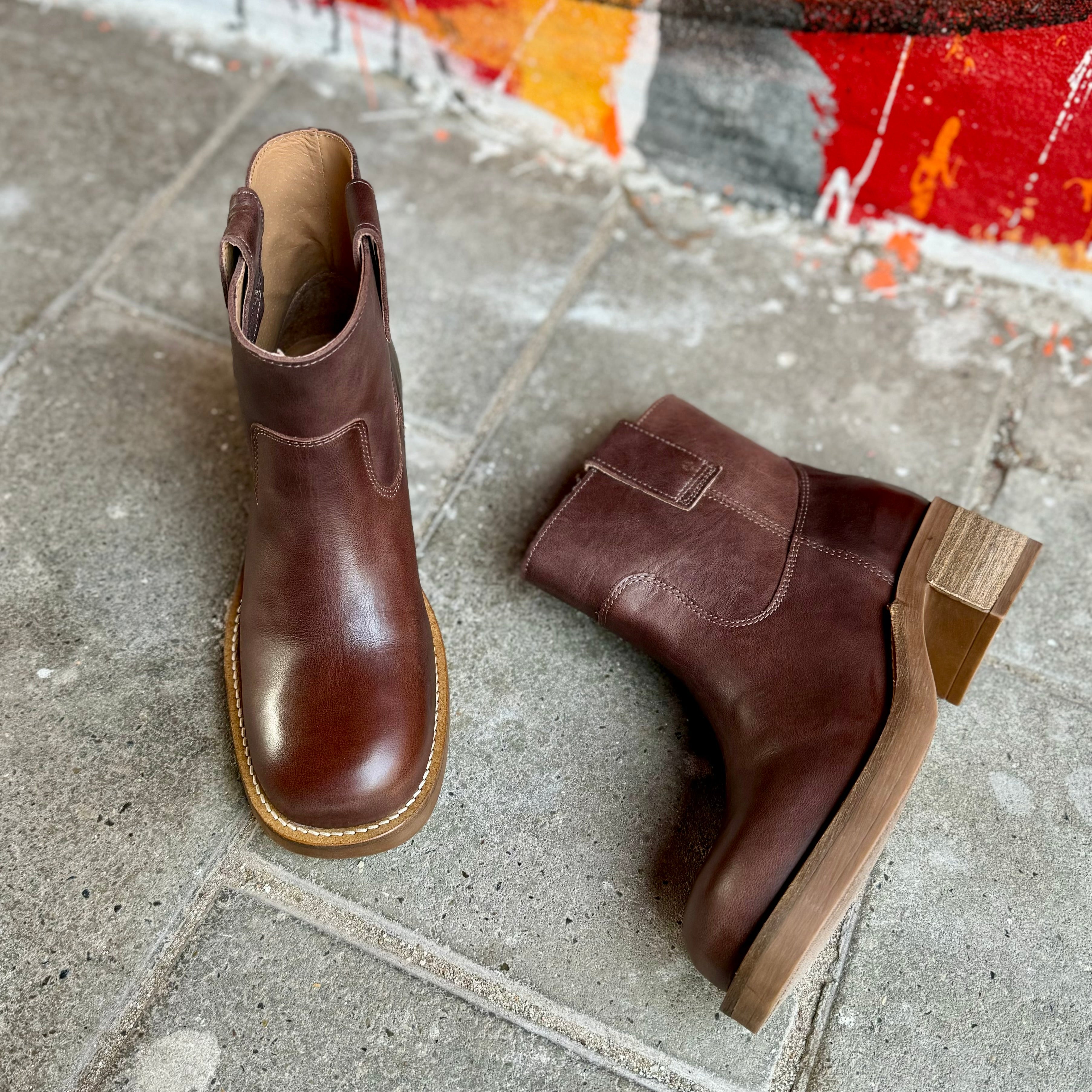 PAVEMENT - STØVLER - JENNY VINTAGE 23482-1 - BROWN 067