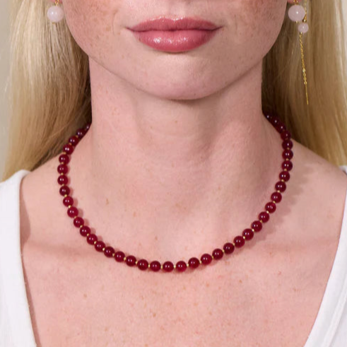 SOI - KRYSTAL HALSKÆDE - RØD JADE