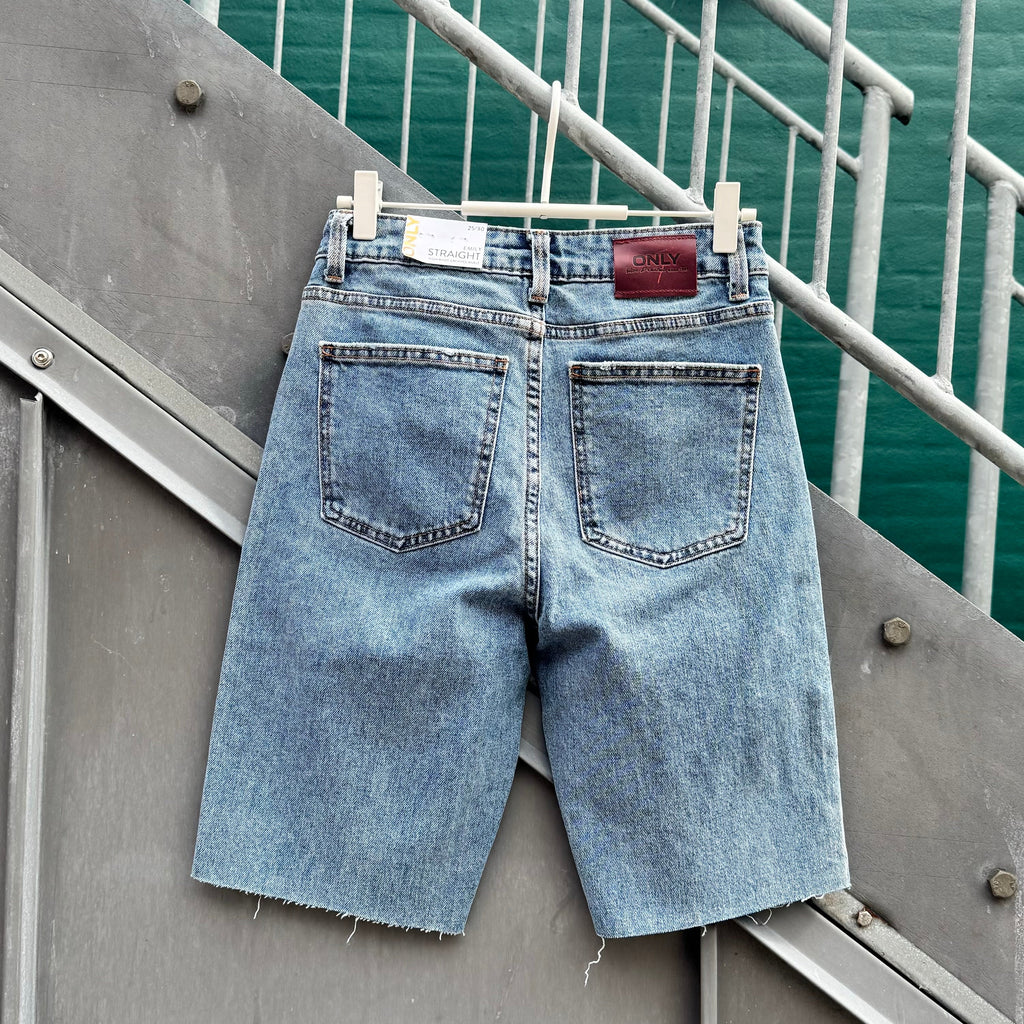 ONLY - SHORTS - EMILY HW 15171550 - LIGHT BLUE DENIM