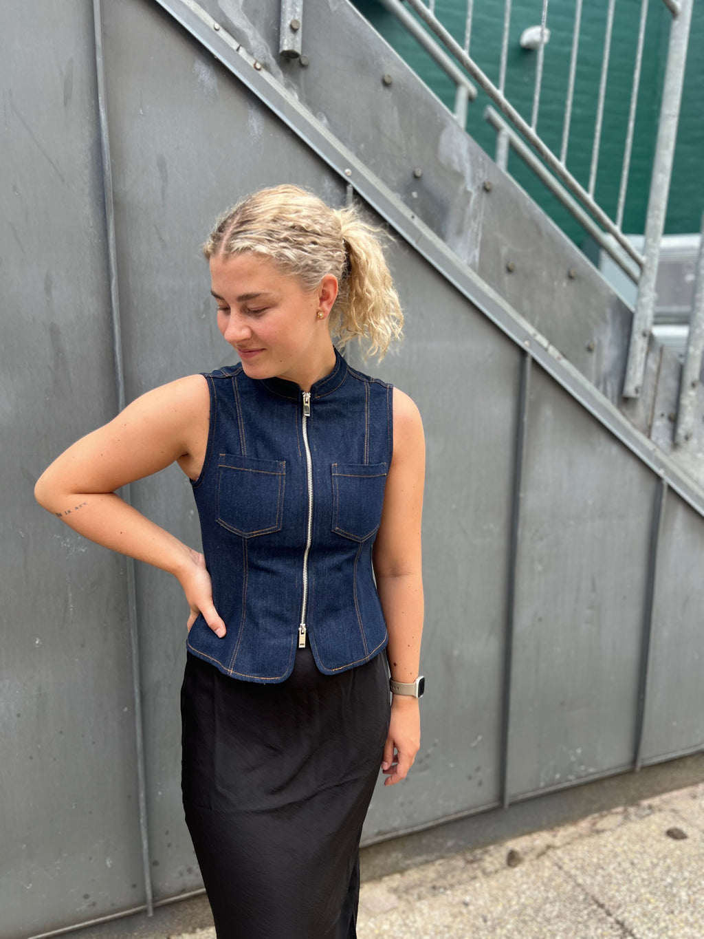 GLOBAL FUNK - TOP - WALEWU PILUE - DARK UNWASHED DENIM