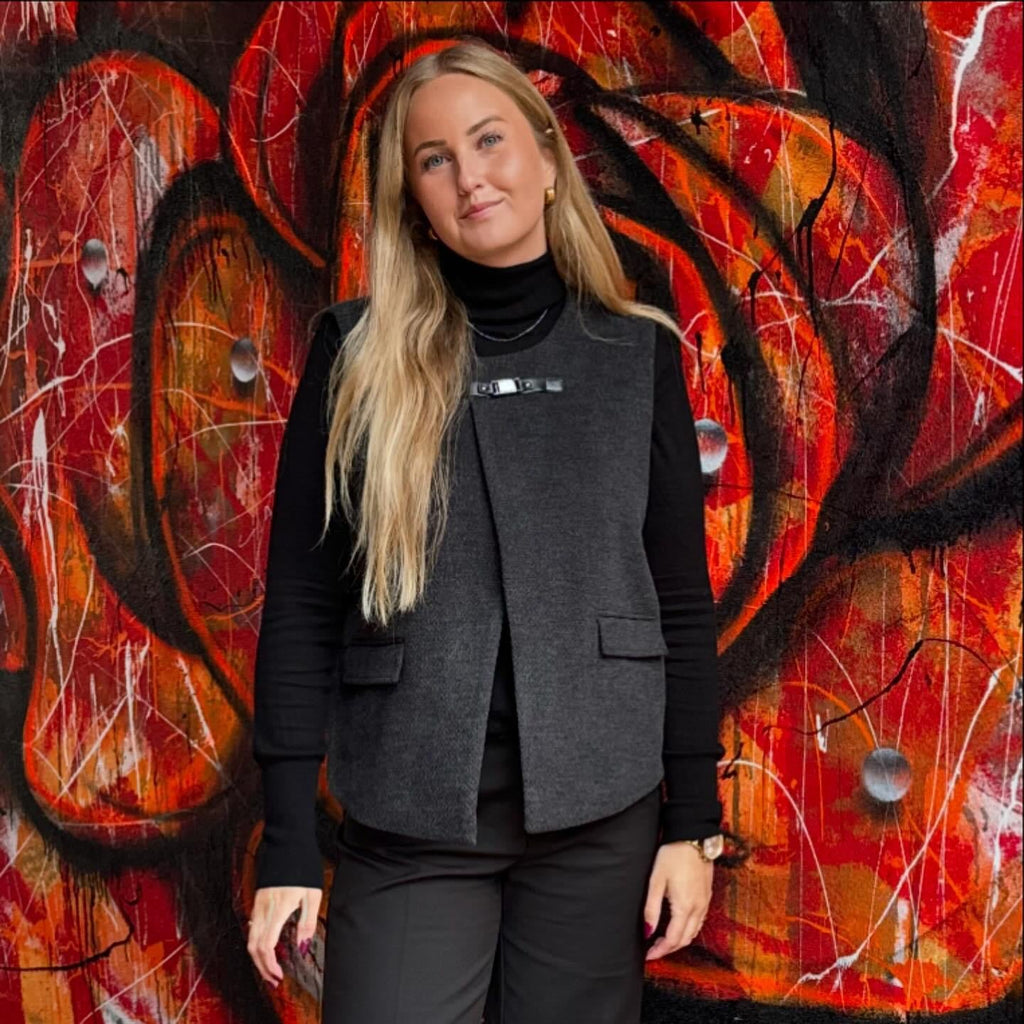 MBYM - VEST - MILLO VIVAN 61260023 - CHARCOAL MELANGE