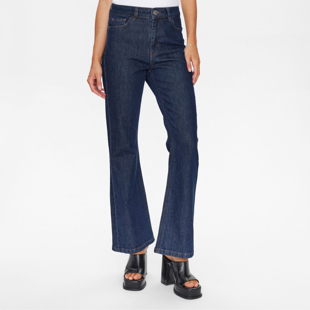 NÜMPH - JEANS - LONDON SHORT 705174 - DARK BLUE DENIM
