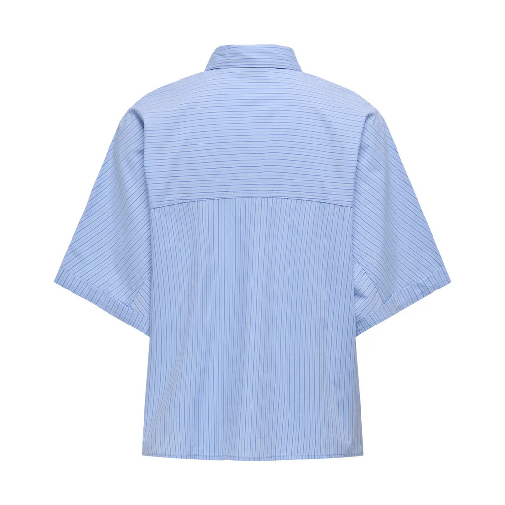 ONLY - SKJORTE - MARI BOXY 15348868 - CASHMERE BLUE/MEDIUM/DARK BLUE STRIPES