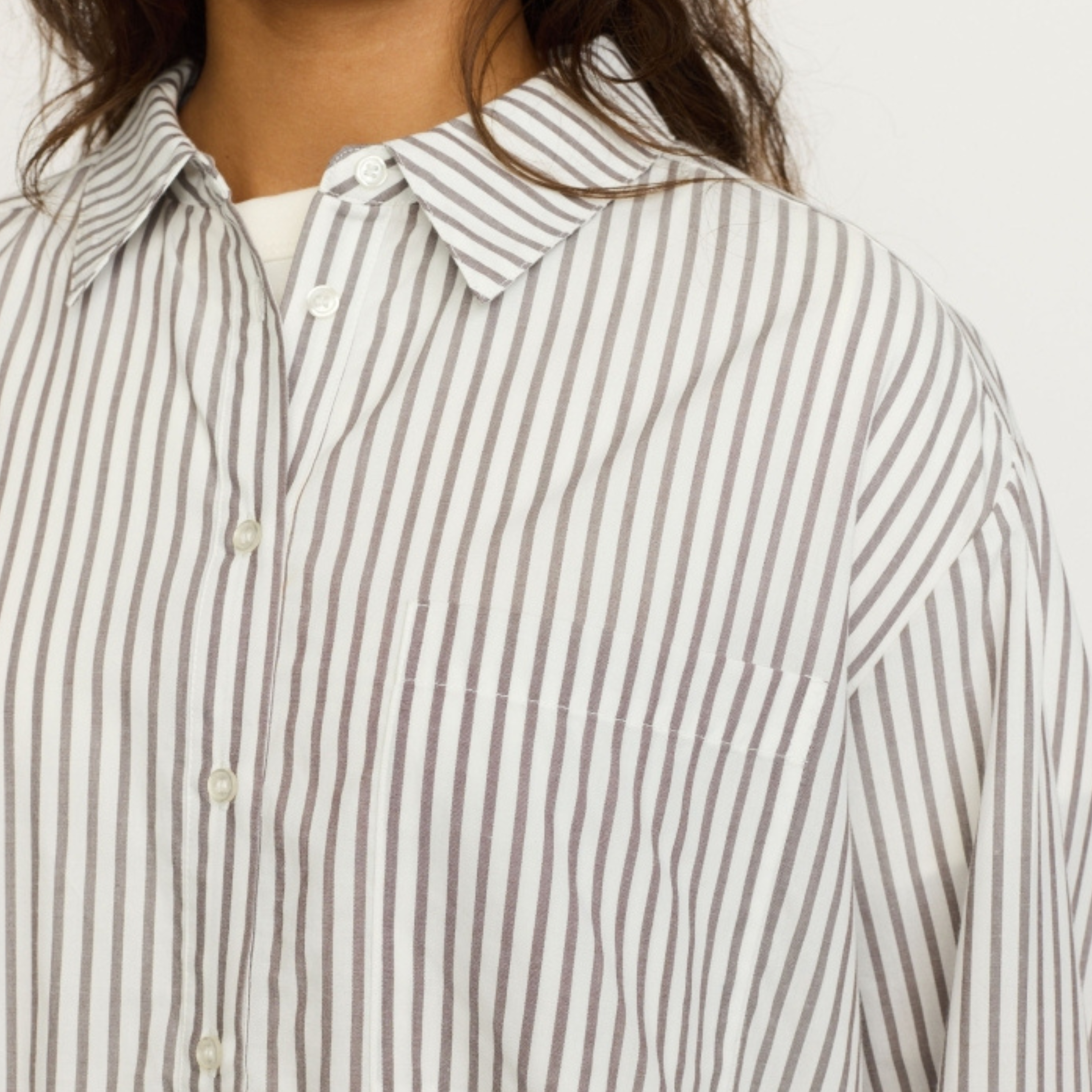 SOFT REBELS - SKJORTE - VERONICA SR125-705 - STRIPED SNOW/WHITE/COFFEE QUARTZ
