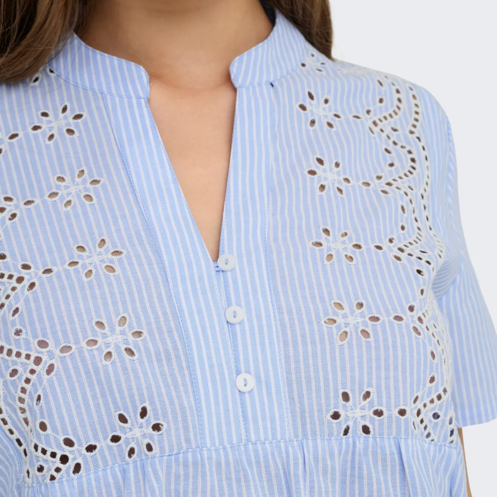 ONLY - TOP - SKANO 15367296 - SERENITY/CLOUD DANCER